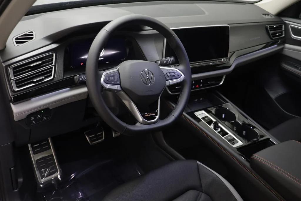 New 2026 Gray Volkswagen 2.0T Peak Edition image 7
