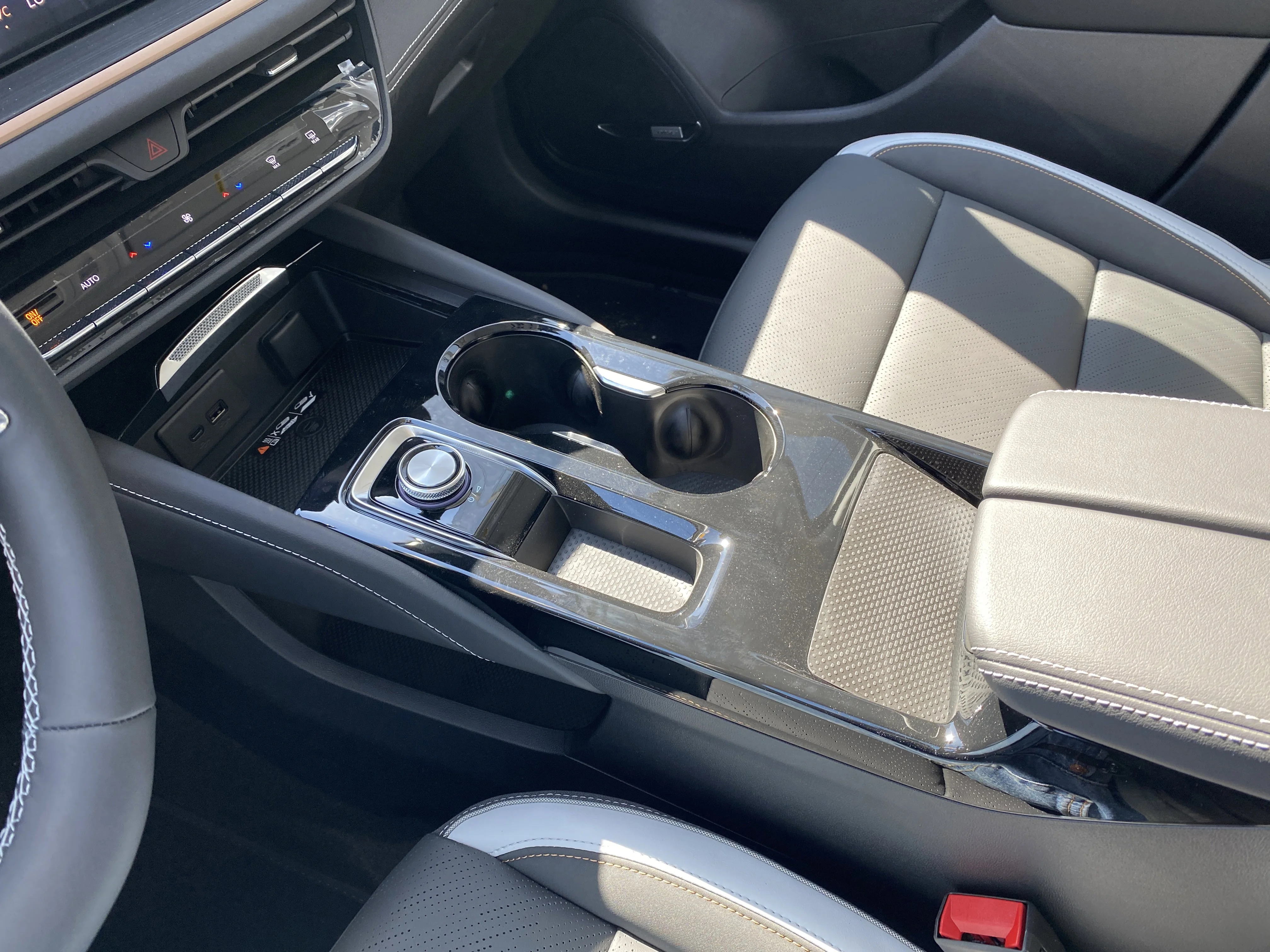 New 2026 QUARTZ BLUE METALLIC Buick Sport Touring image 24