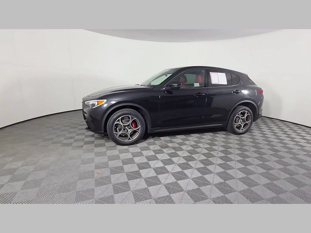 2023 Alfa Romeo Stelvio Sprint - Photo 48