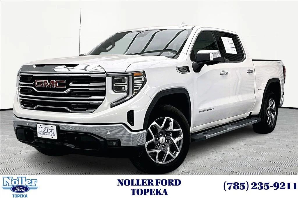 2024 GMC Sierra 4WD Crew Cab Short Box SLT's photo