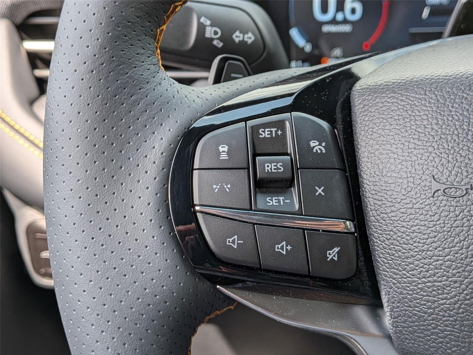 New 2026 Star White Metallic Tri-Coat Ford Tremor® image 16