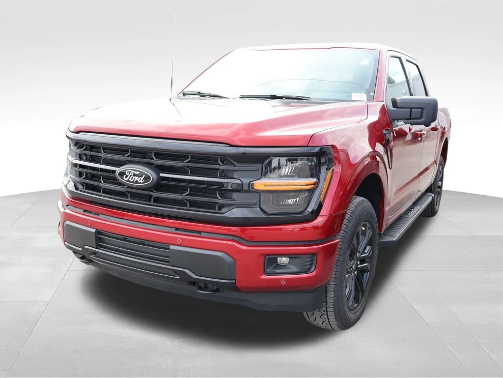 New 2026 Red Ford XLT image 2