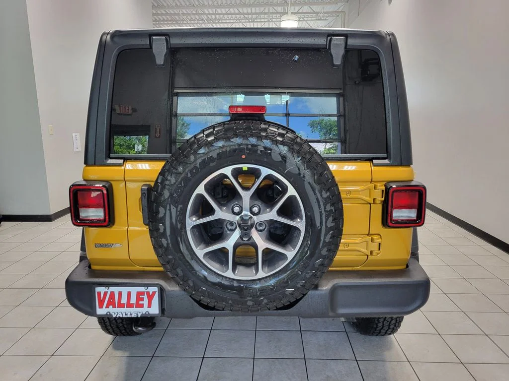 New 2026 Goldilocks Jeep Sport S image 6