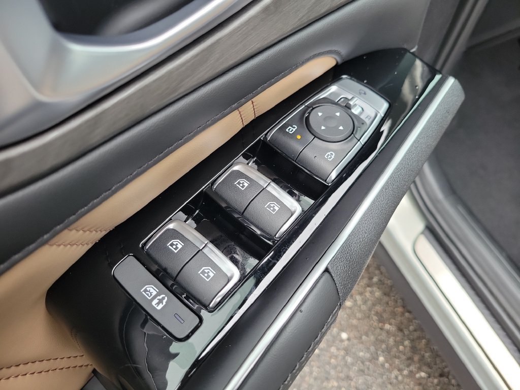 New 2026 Ivory Silver Kia X-Line SX Prestige AWD image 22