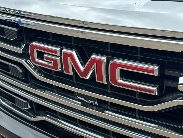New 2026 Onyx Black GMC SLT image 38