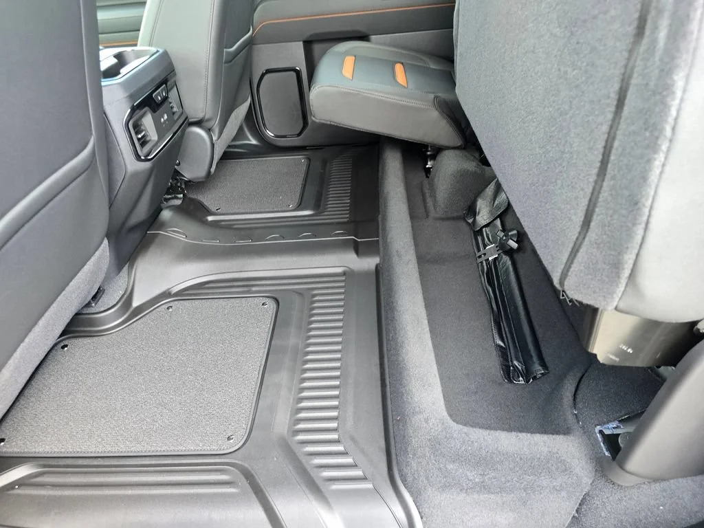 2026 GMC Sierra 1500 AT4 - Photo 14