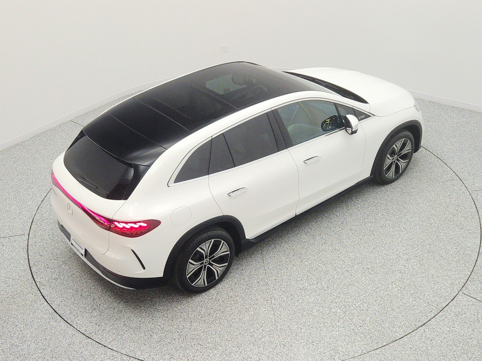 Used 2024 Polar White Mercedes-Benz EQE 350+ SUV image 26