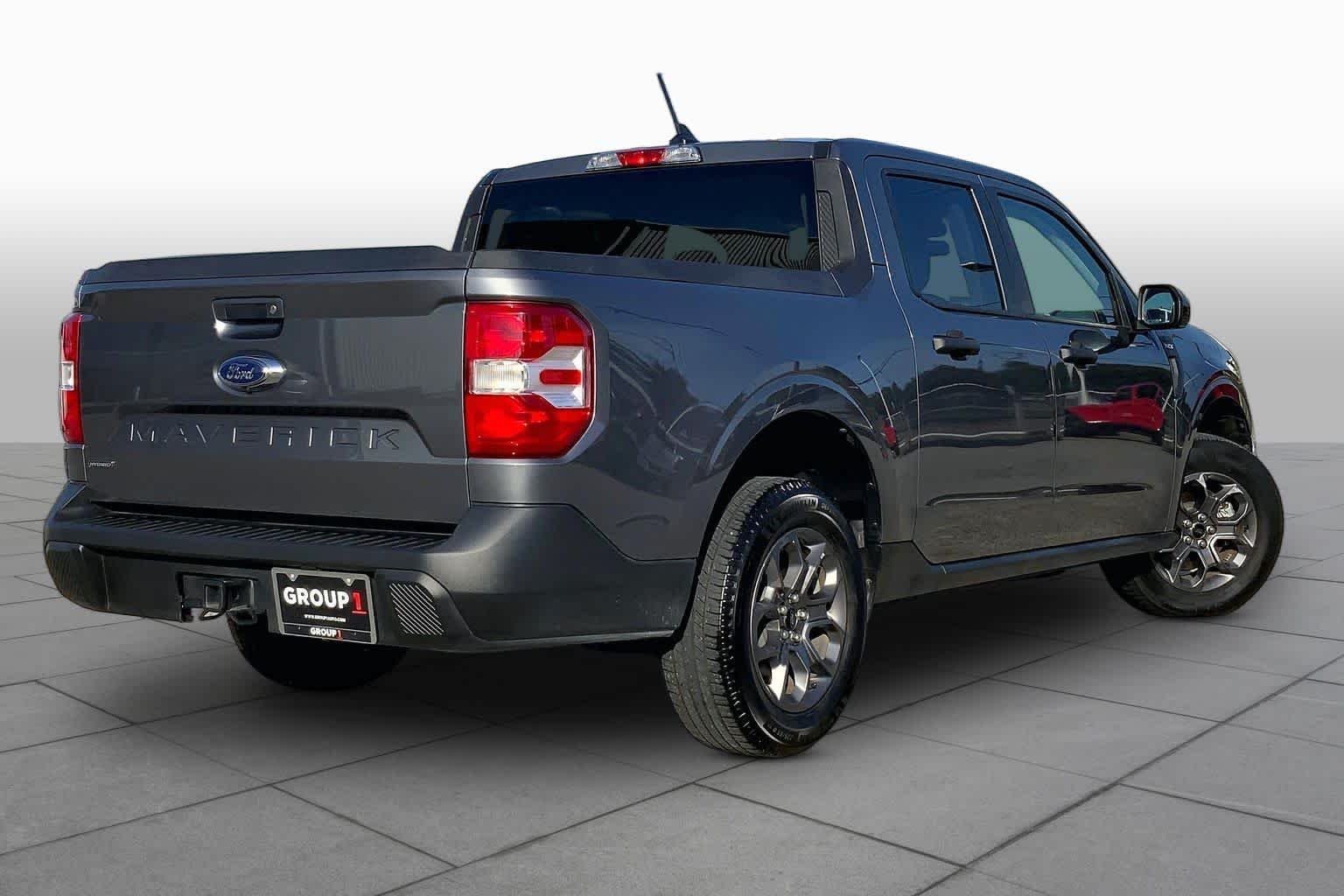 Used 2024 Carbonized Gray Metallic Ford XLT image 13