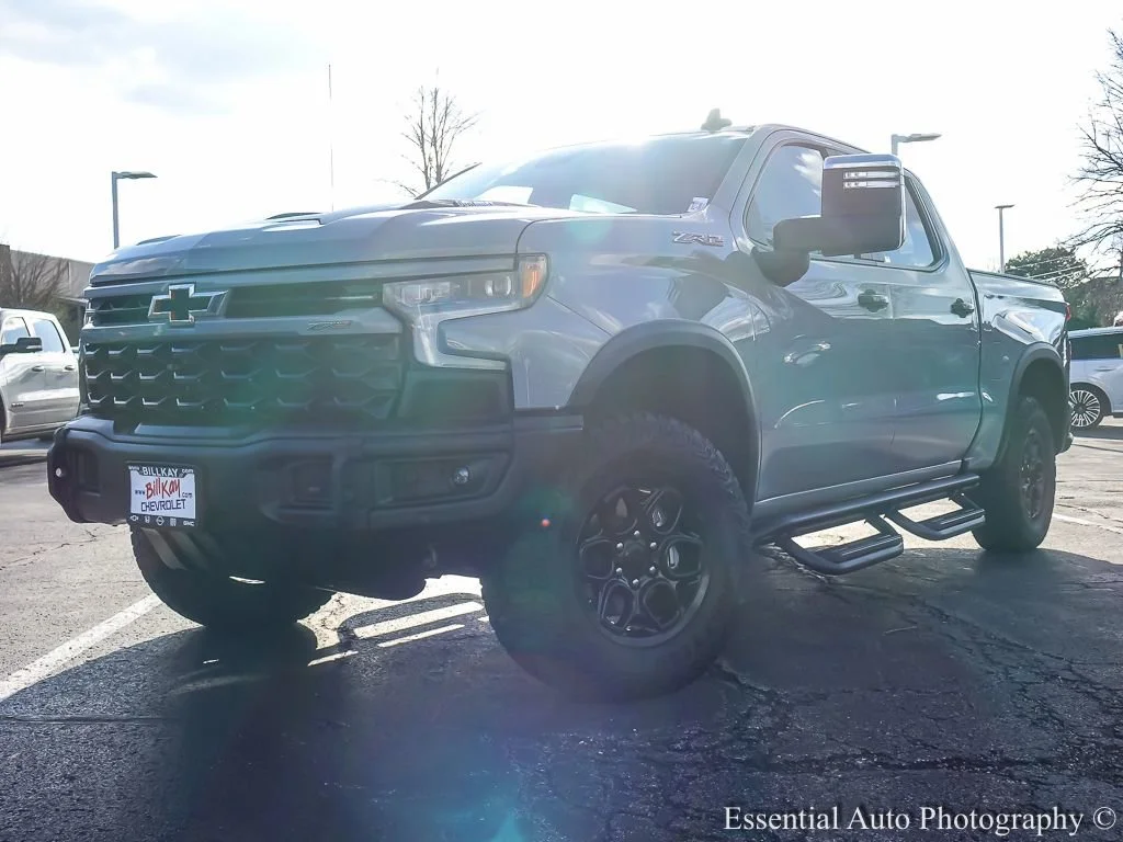 2024 Chevrolet Silverado 1500 ZR2 - Photo 2