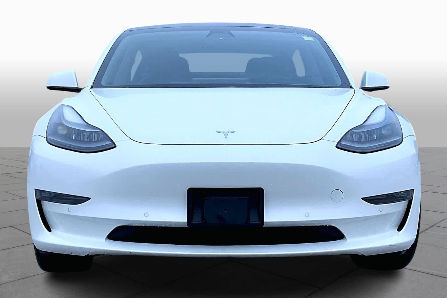 Used 2021 Pearl White Multi-Coat Tesla Long Range image 3