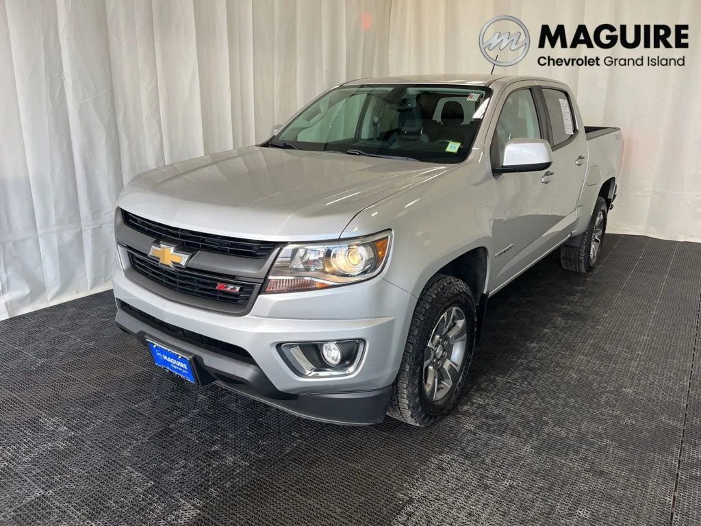 Used 2020 Silver Chevrolet Z71 image 1