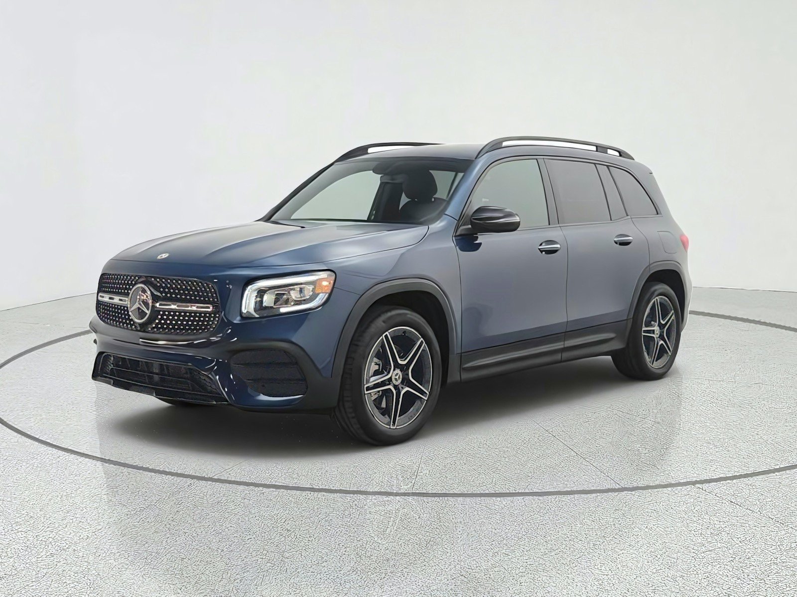 2022 Mercedes-Benz GLB Base