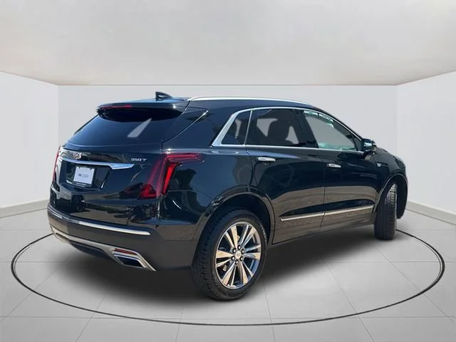 Used 2022 Stellar Black Metallic Cadillac Premium Luxury image 11