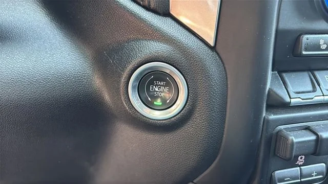 Used 2019 SATIN STEEL METALLIC Chevrolet LT image 28