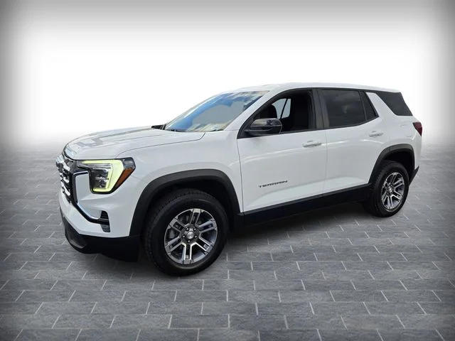 Used 2025 White GMC Elevation image 3