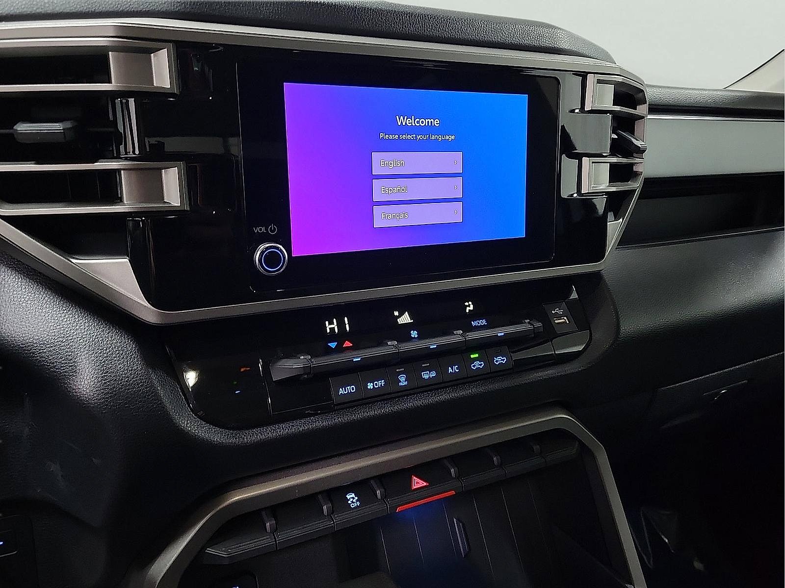 2024 Toyota Tundra SR5 - Photo 17