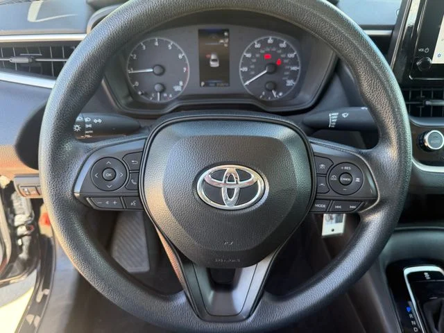 Used 2025 Midnight Black Metallic Toyota LE image 13