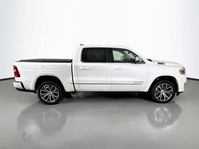 New 2027 Off-white Ram Tungsten image 8
