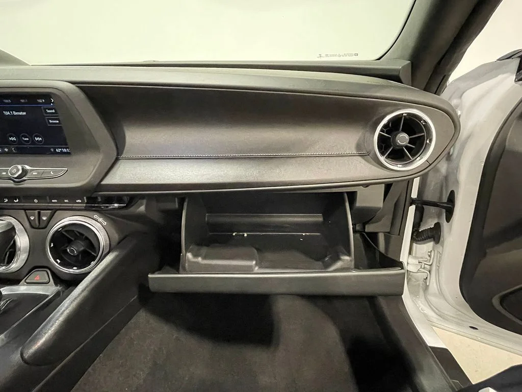 Used 2019 White Chevrolet 1LT image 53