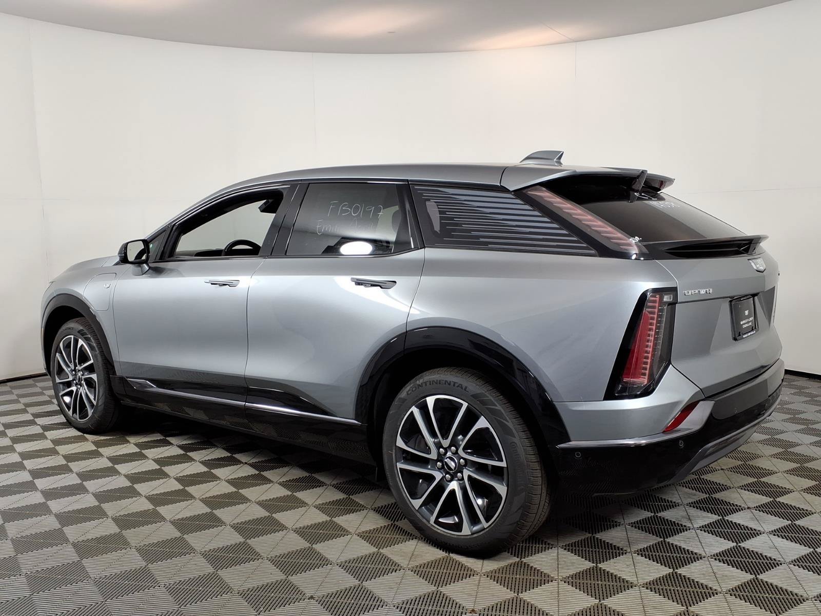 2026 Cadillac OPTIQ Sport - Photo 8