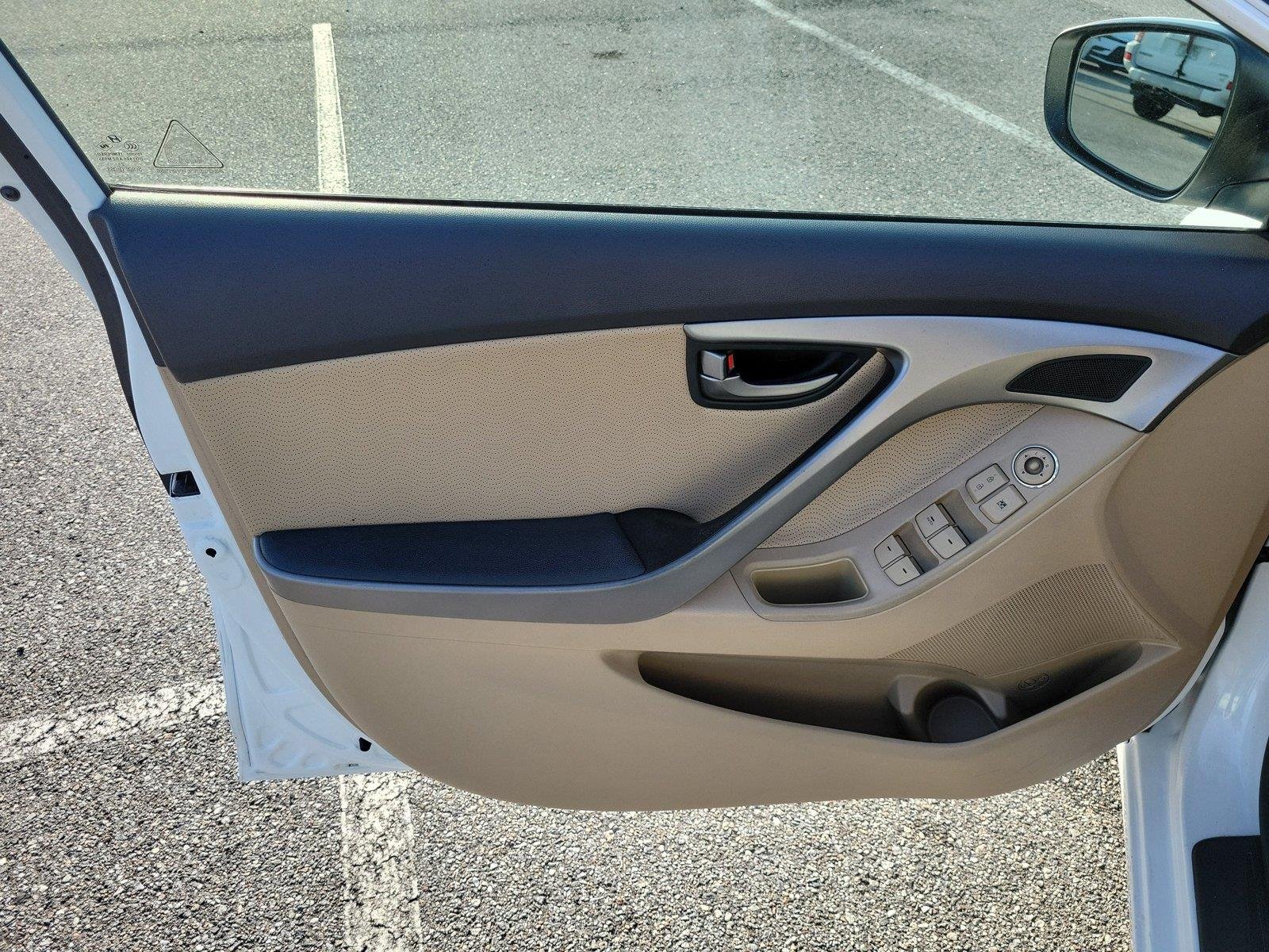 Used 2013 Shimmering White Hyundai Limited image 15