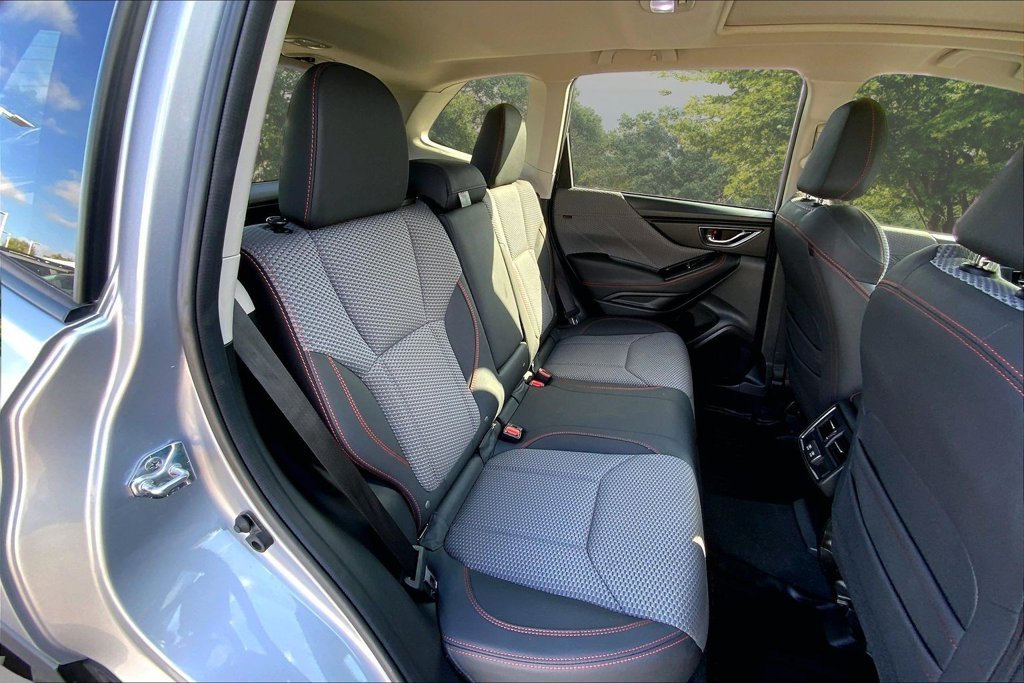 Used 2024 Silver Subaru Sport image 25