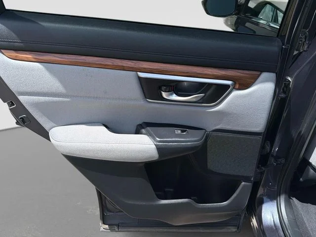 Used 2017  Honda EX image 15