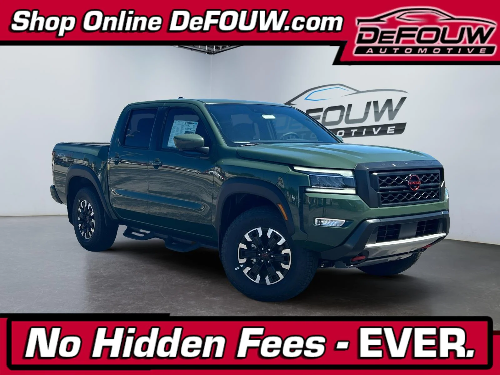 2023 Nissan Frontier PRO-4X Crew Cab 4X4's photo