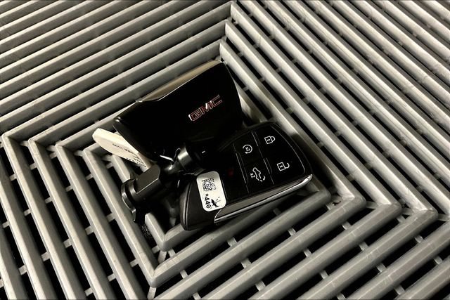 2024 GMC Sierra 1500 AT4X - Photo 11