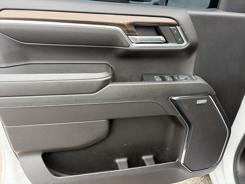 Used 2024 White Chevrolet RST image 19