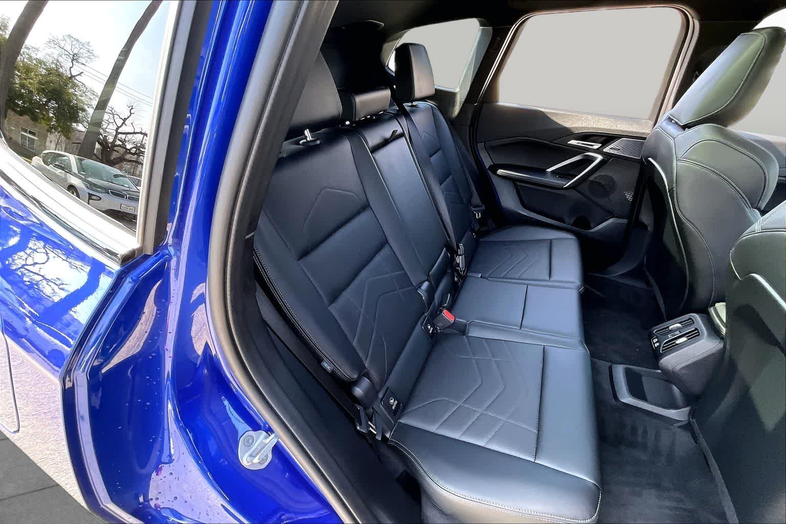 Used 2025 Portimao Blue Metallic BMW xDrive28i image 19