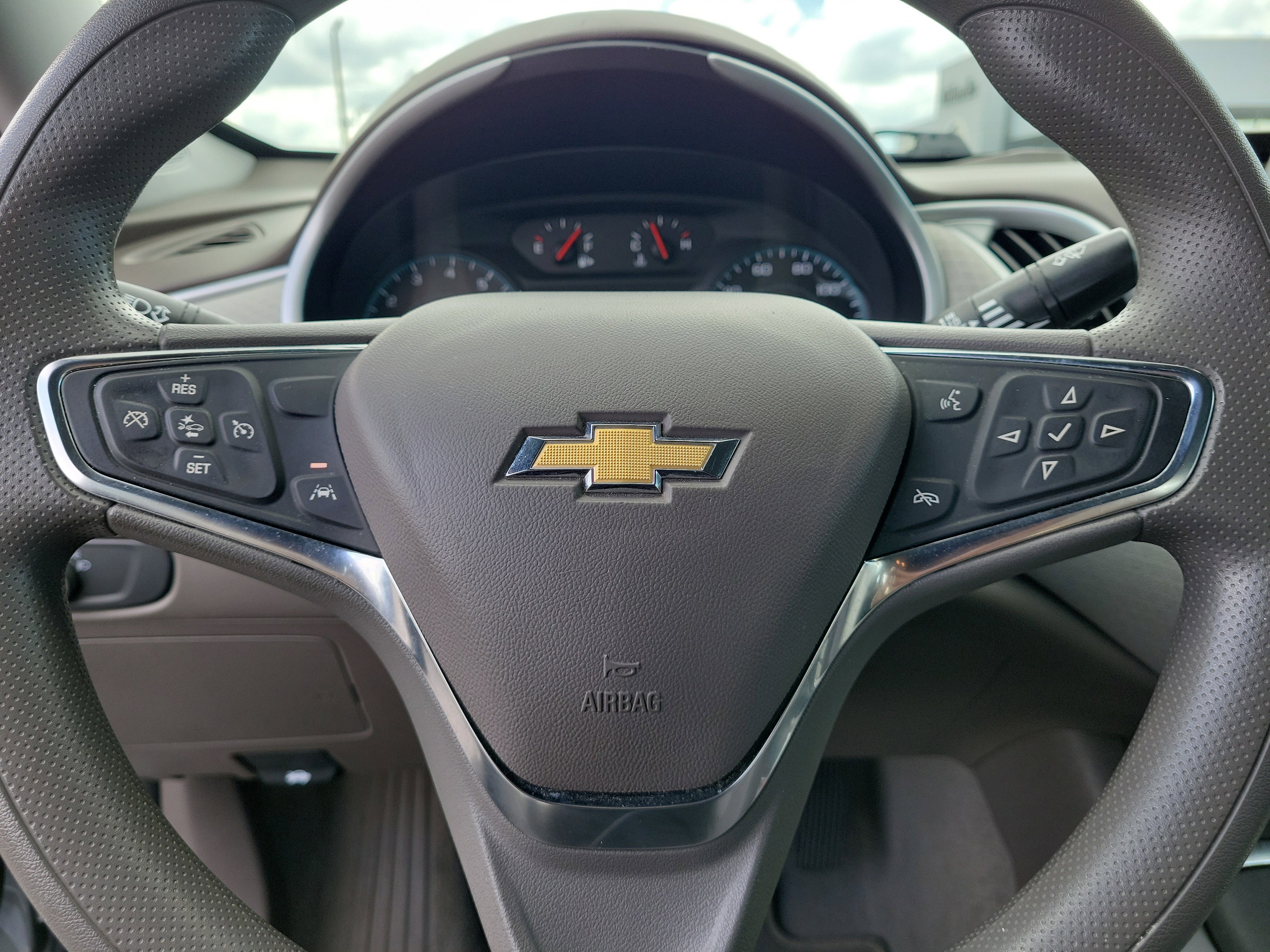 Used 2024 Sterling Gray Metallic Chevrolet LT image 17