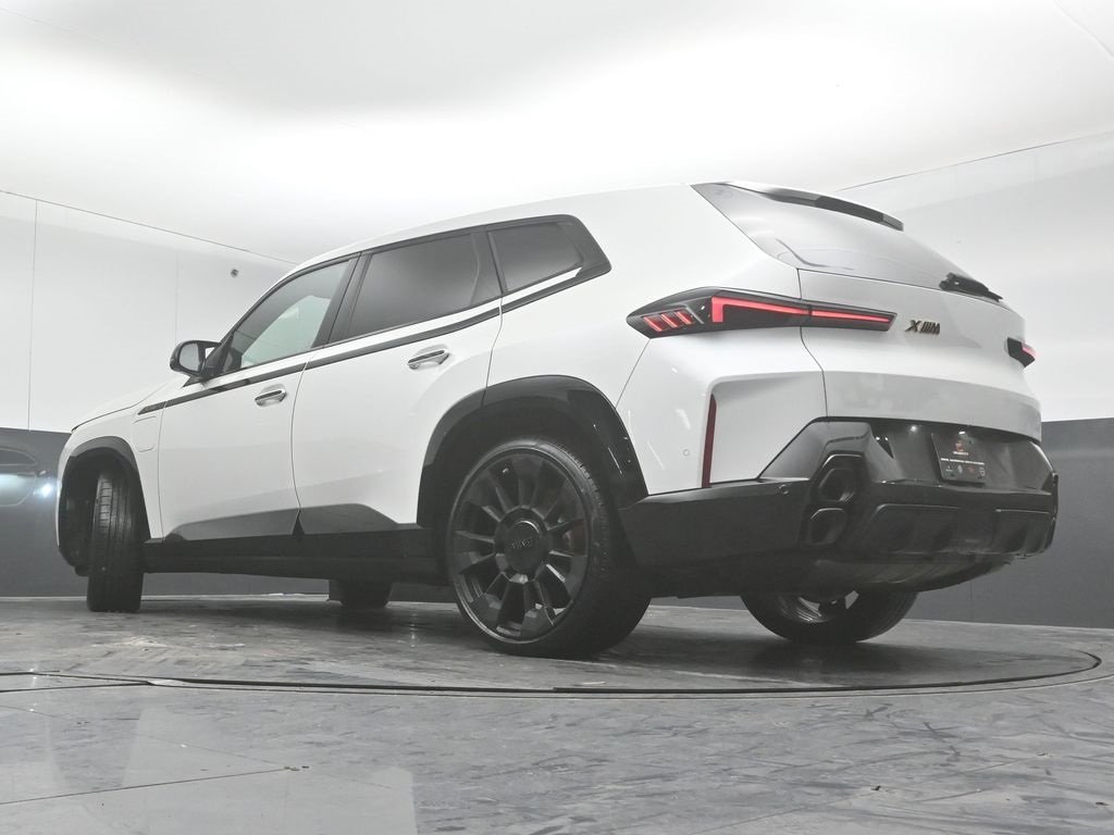 2023 BMW XM - Image 36