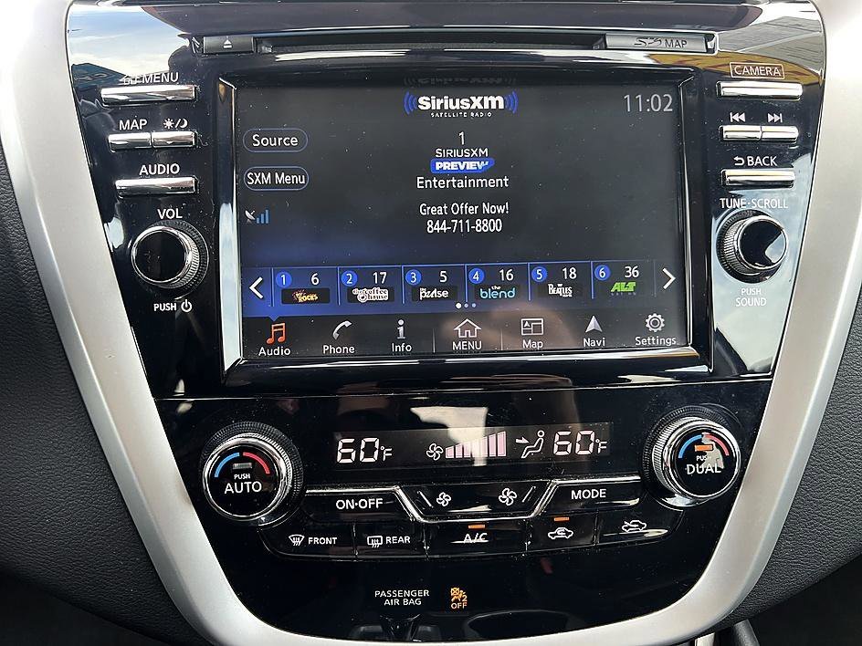 Used 2017 Arctic Blue Metallic Nissan Platinum image 25