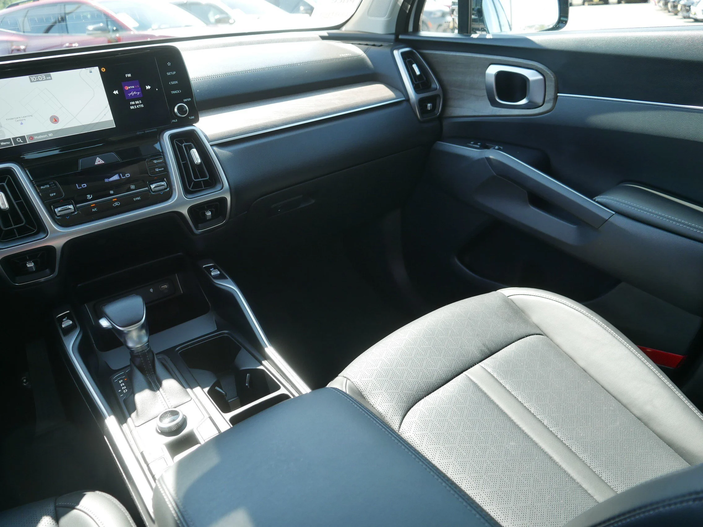 2023 Kia Sorento X-Line EX - Photo 11