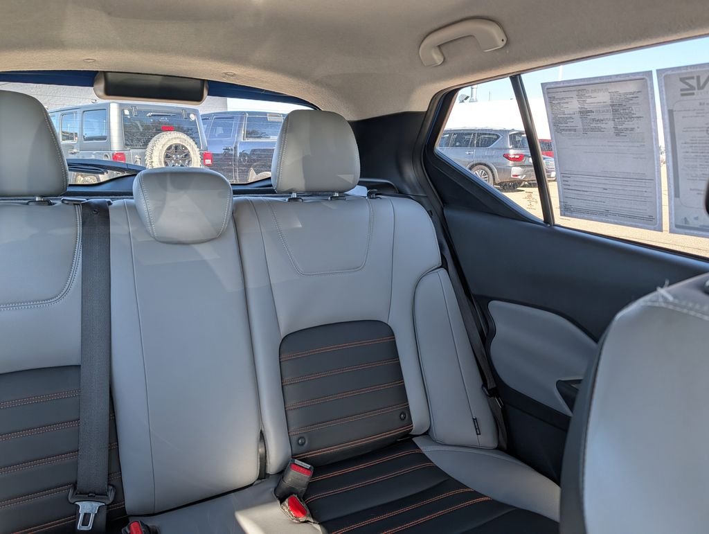 Used 2023 Blue Nissan SR image 14