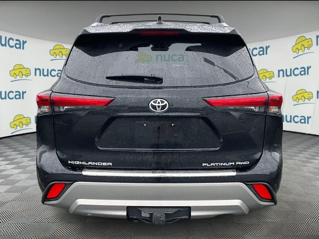 Used 2022 Black Toyota Platinum image 3