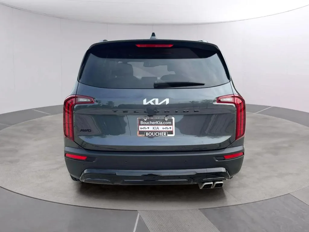 Used 2022 Gravity Gray Kia SX image 4