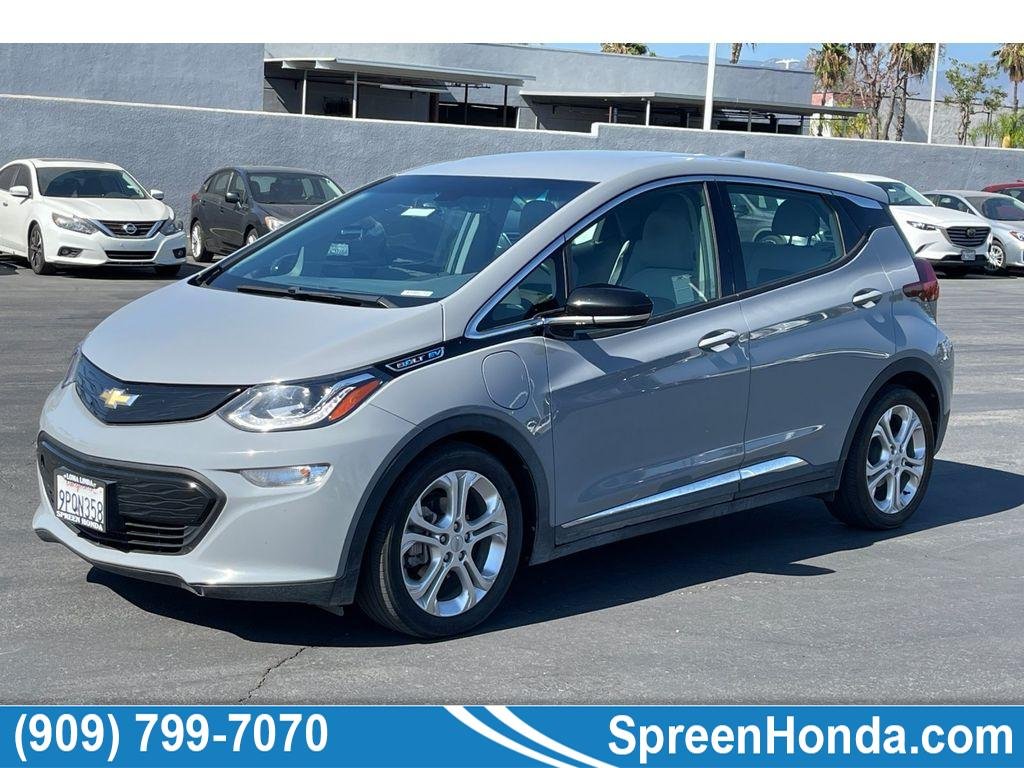 Used 2021 Slate Gray Metallic Chevrolet LT image 1