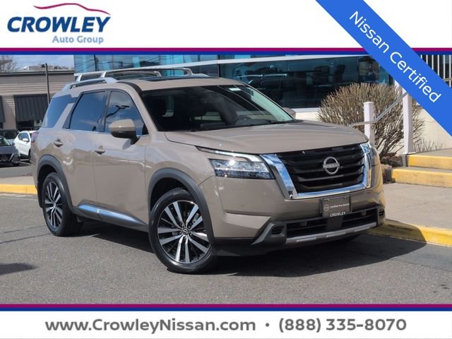 2023 Nissan Pathfinder Platinum