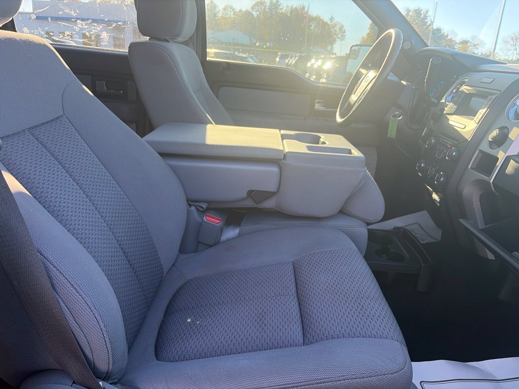 Used 2014 Red Ford XL image 36