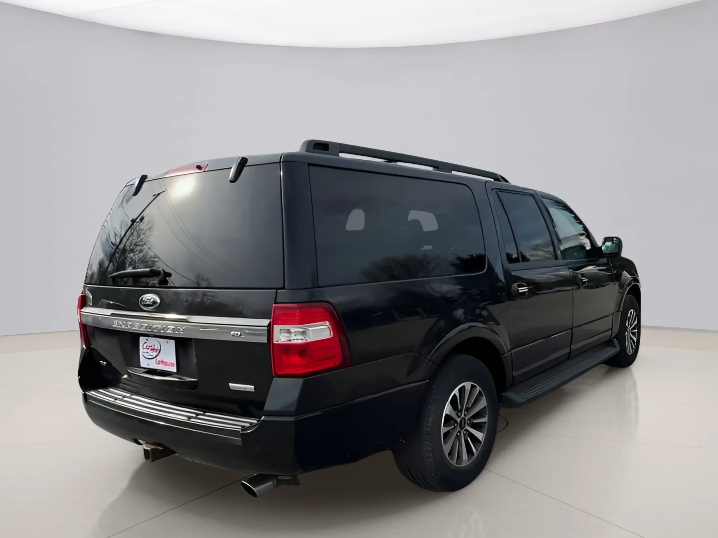 Used 2015 Black Ford XLT image 8