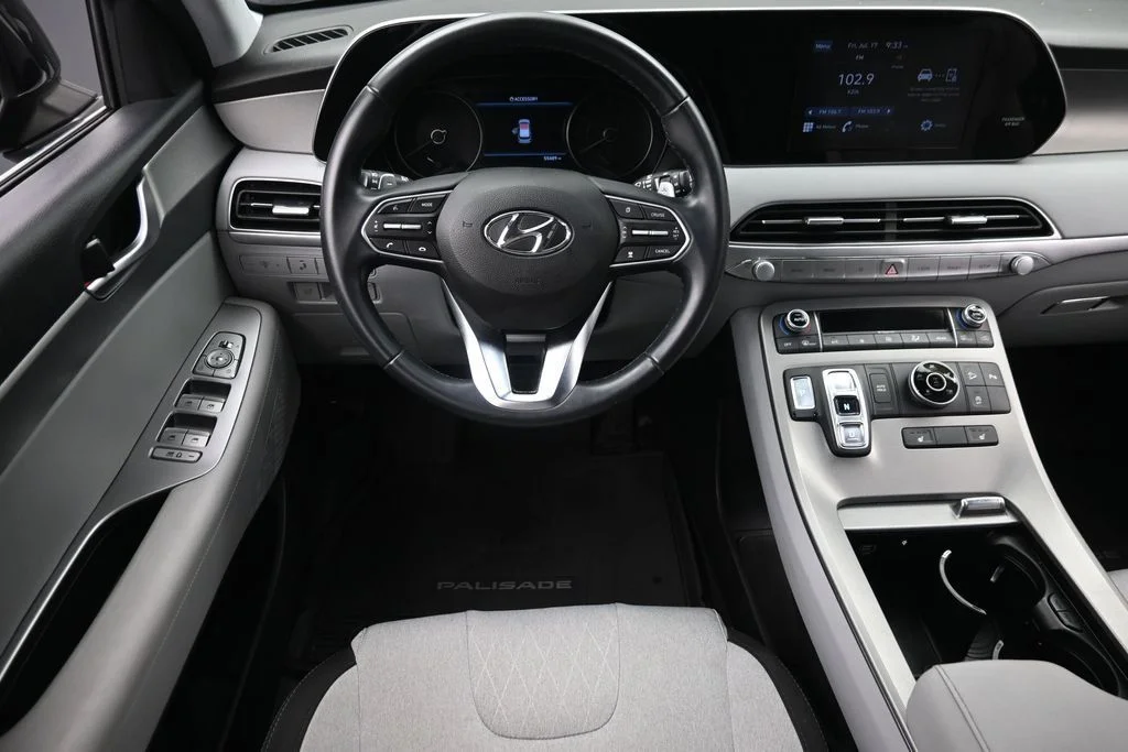 Used 2022 White Hyundai SEL image 16