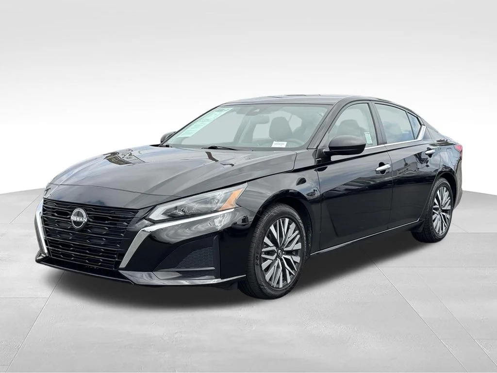 Used 2024 Black Nissan 2.5 SV image 5