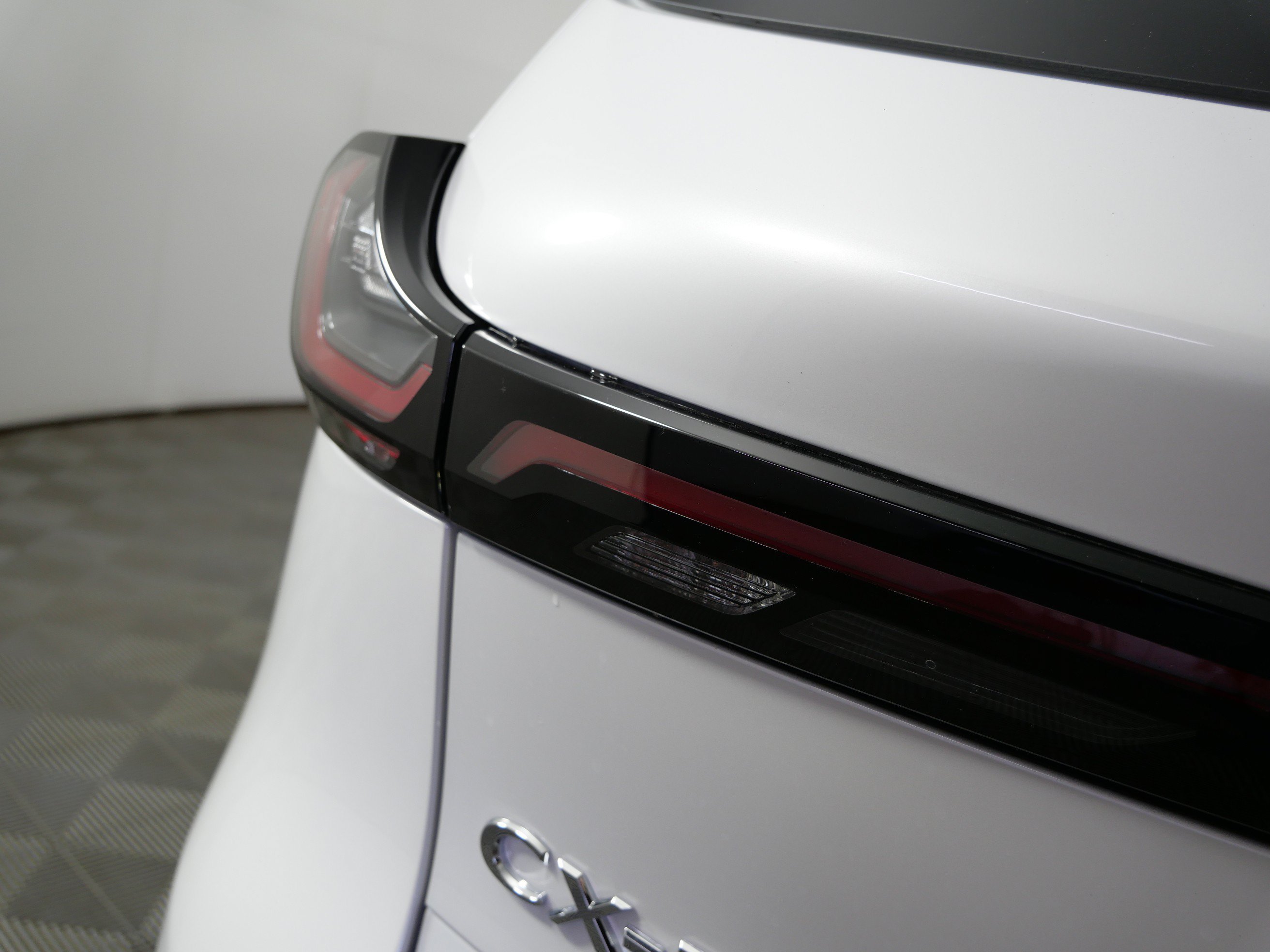 New 2026 Rhodium White Metallic Mazda 2.5 S Preferred AWD image 17