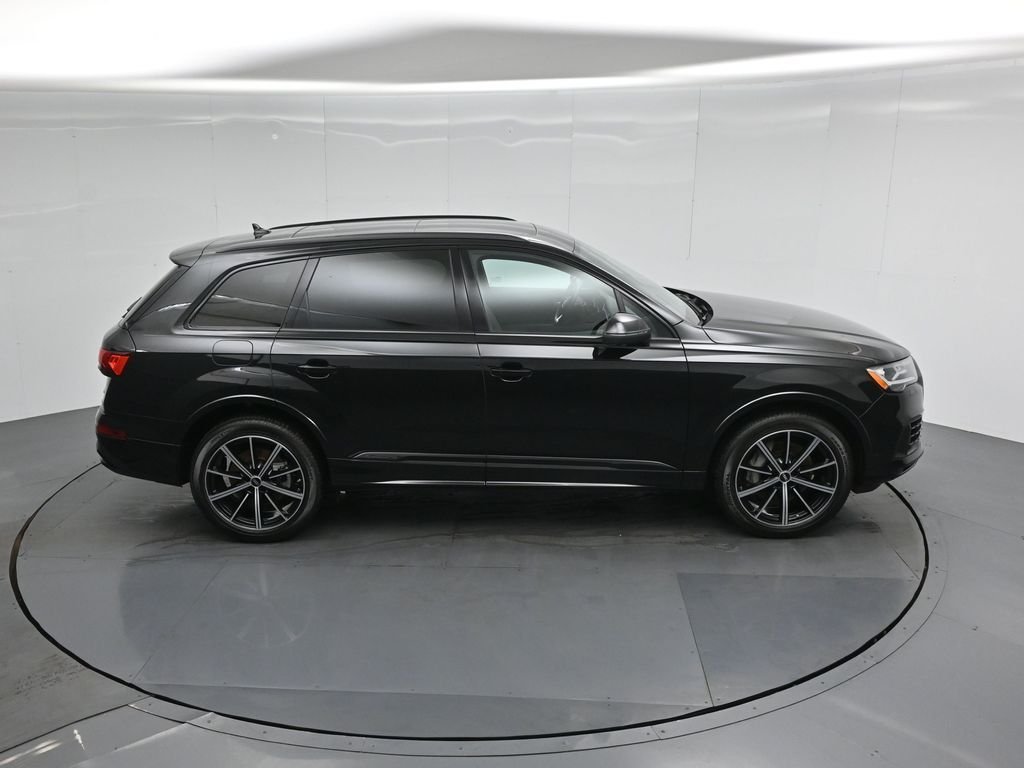Certified Used 2022 Black Audi 55 Premium Plus image 43