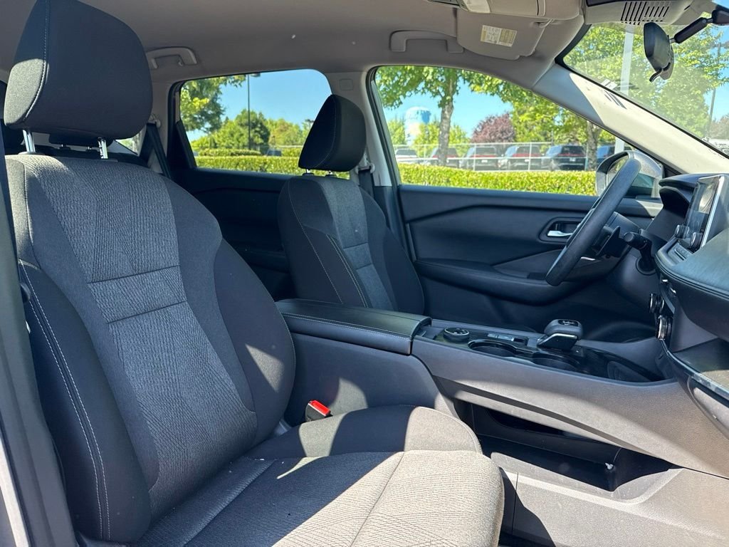 Used 2024 Gun Metallic Nissan SV image 22