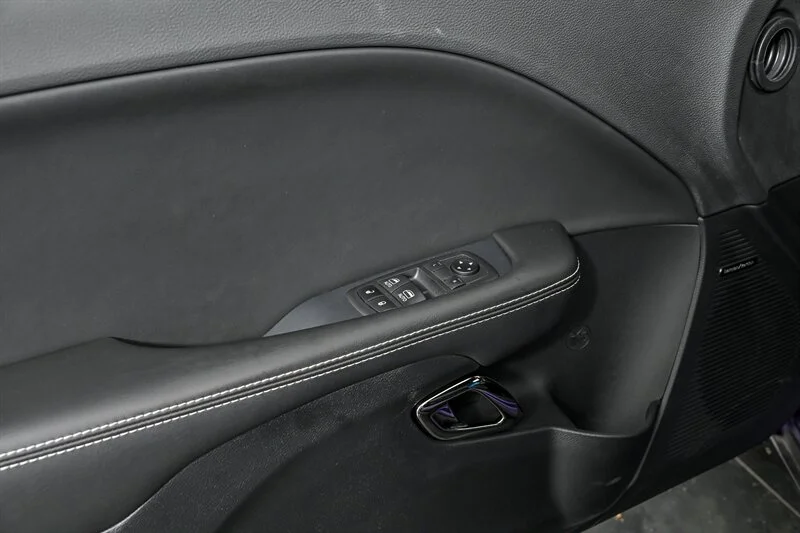 Used 2019 Plum Crazy Pearl Coat Dodge SRT Hellcat Redeye image 13
