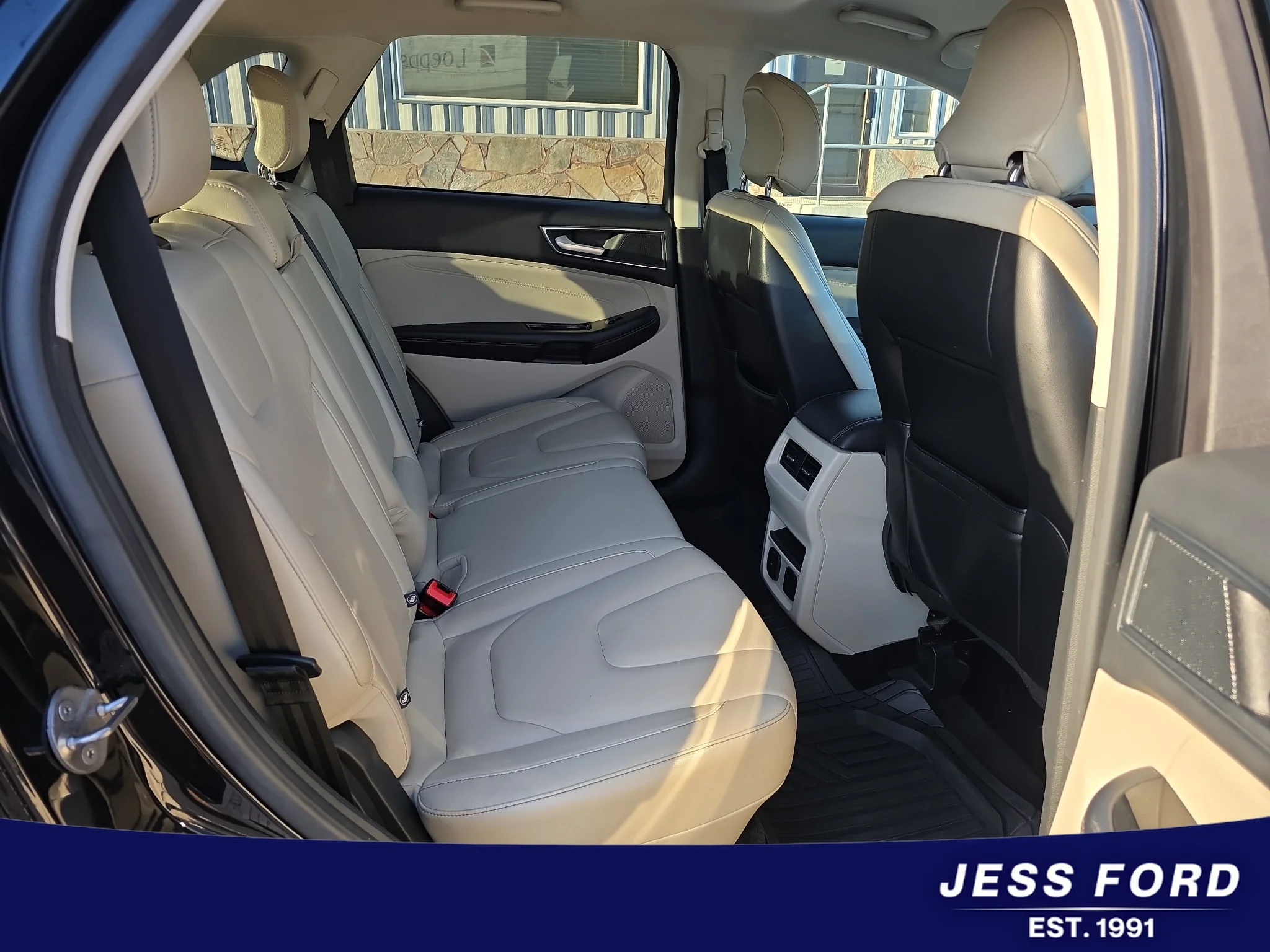 Used 2018 Shadow Black Ford Titanium image 13