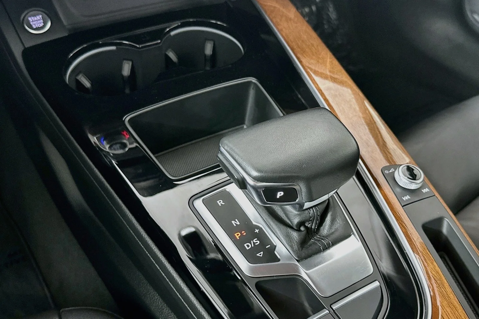 Used 2023 Manhattan Gray Metallic Audi Premium image 7